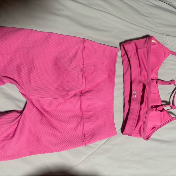 ALO Yoga Vibrant Pink Sports Bra and Biker Short Set XS - Picture 2 of 2